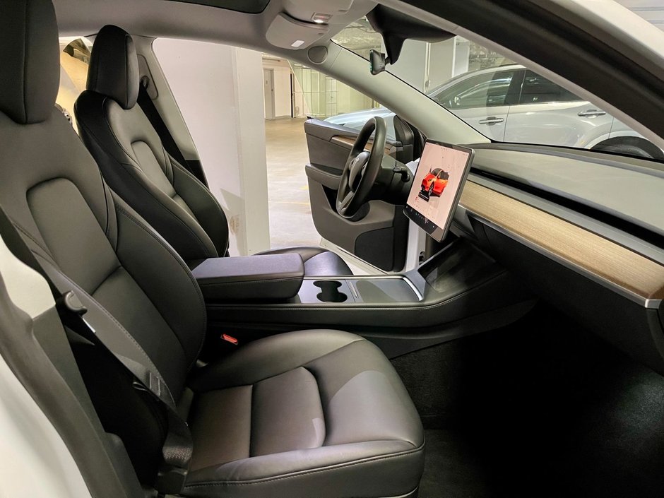 2023 Tesla Model Y Long Range-7