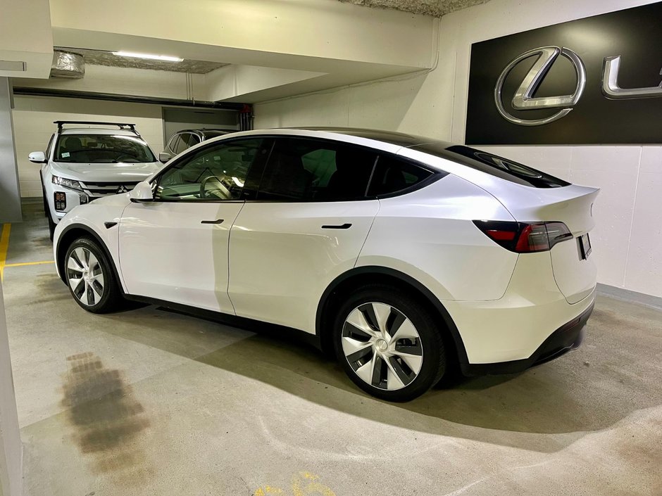 2023 Tesla Model Y Long Range-5