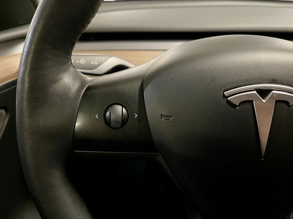 2023 Tesla Model Y Long Range-15