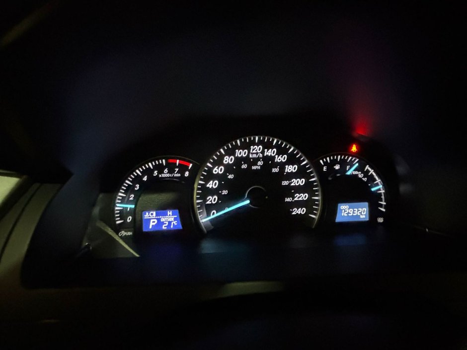 2014 Toyota Camry-9