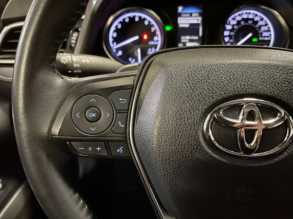2018 Toyota CamryL-15