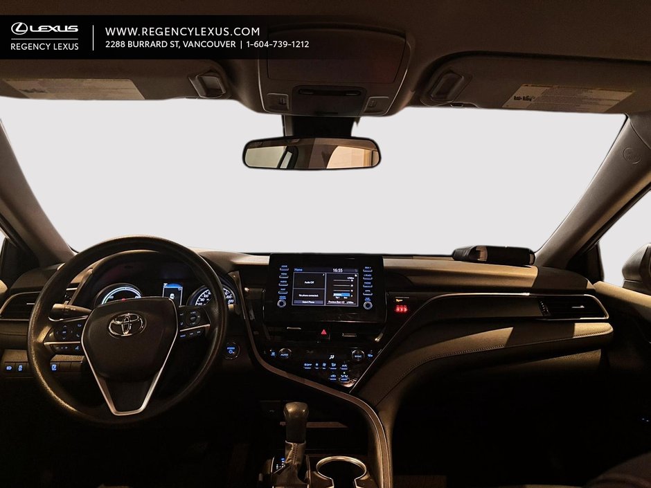 2022 Toyota Camry Hybrid LE-2