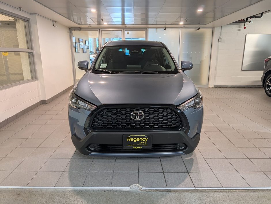 2023 Toyota Corolla Cross LE FWD LE-1