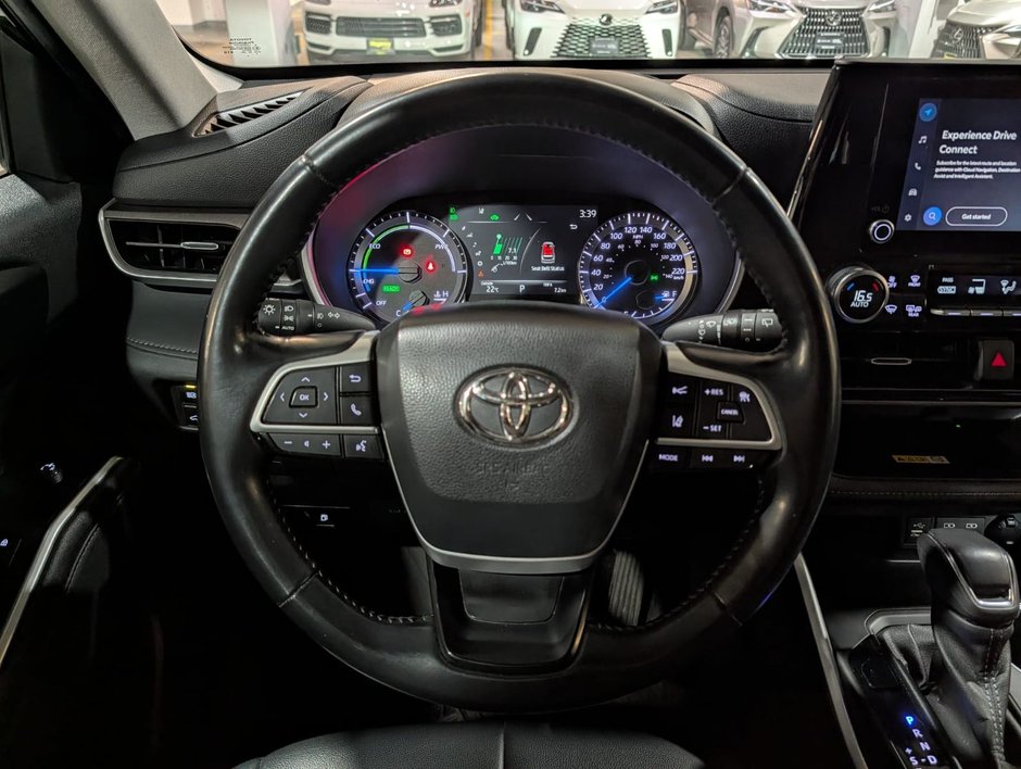 2023 Toyota Highlander Hybrid XLE AWD Hybrid XLE-11