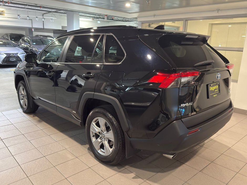 2024 Toyota RAV4 Hybrid XLE AWD XLE-2