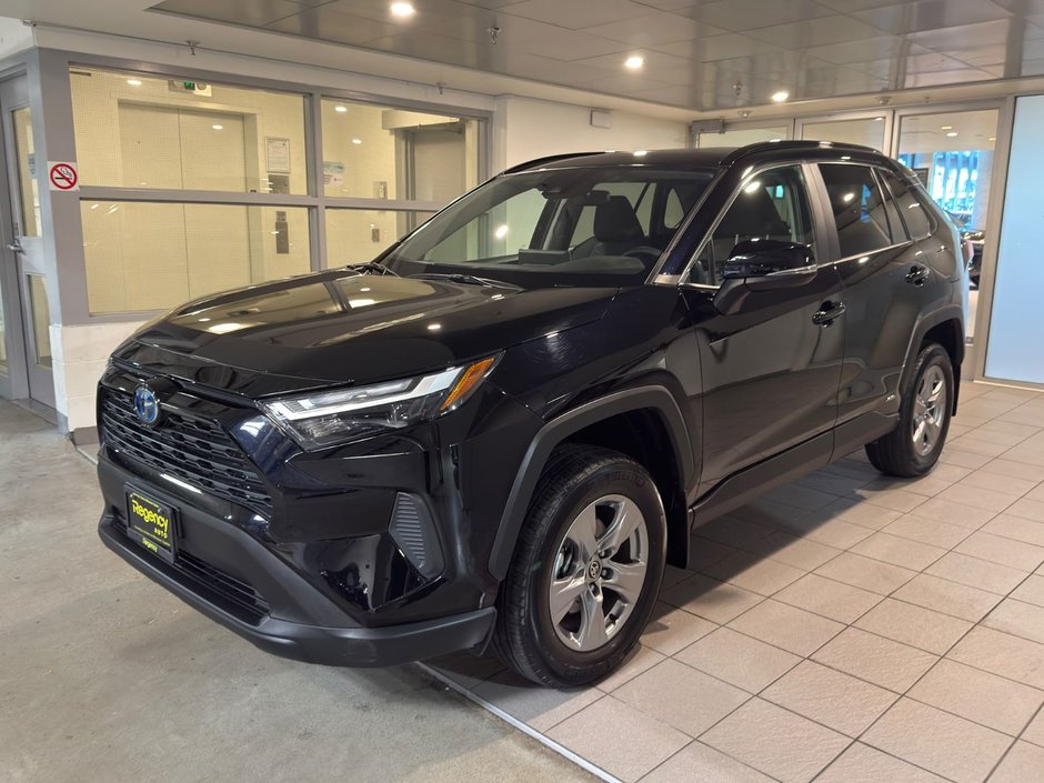 2024 Toyota RAV4 Hybrid XLE AWD XLE-0