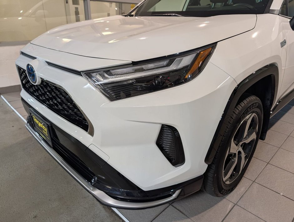 2024 Toyota RAV4 Prime SE SE-2