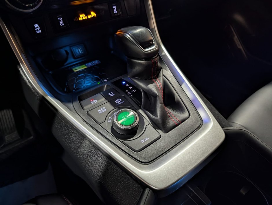 2023 Toyota RAV4 Prime XSE AWD-13
