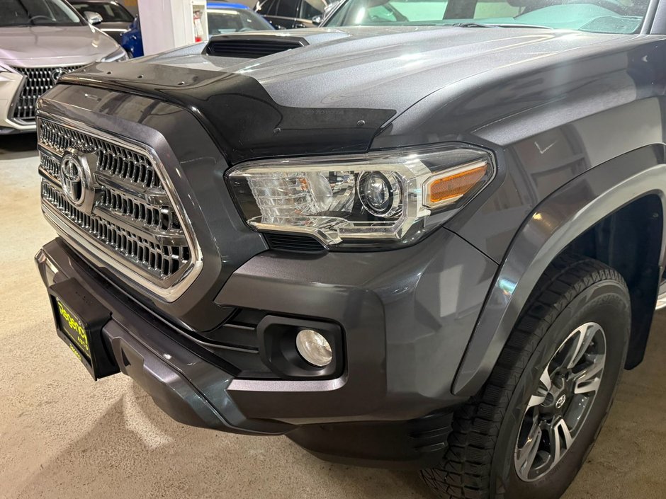 2017 Toyota Tacoma 4x4 Double Cab 6A 1 OWNER / TRD 4X4 SPORT / TOYOTA SERVICED-1