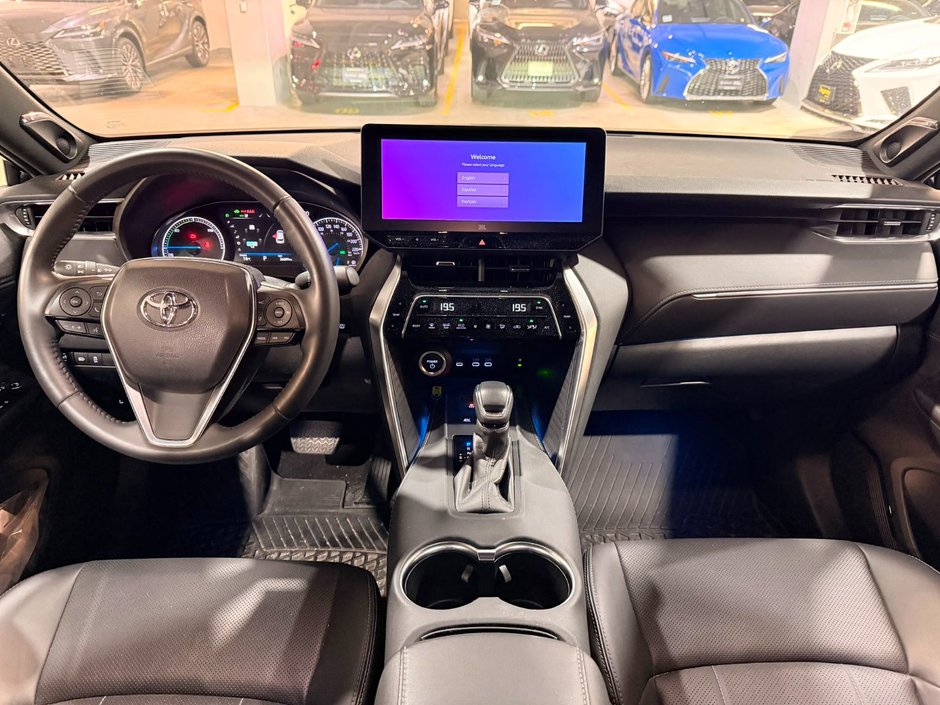 2023 Toyota Venza XLE-3