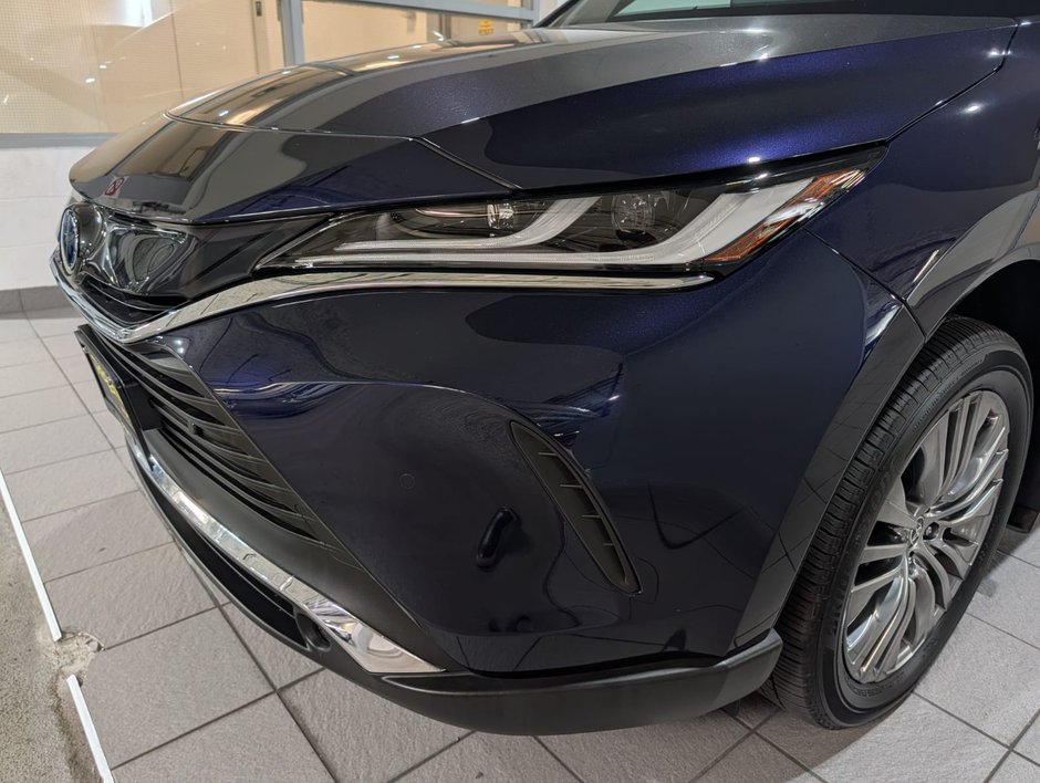 2023 Toyota Venza XLE AWD-19