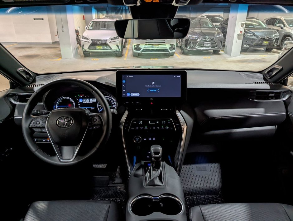 2023 Toyota Venza XLE AWD-3
