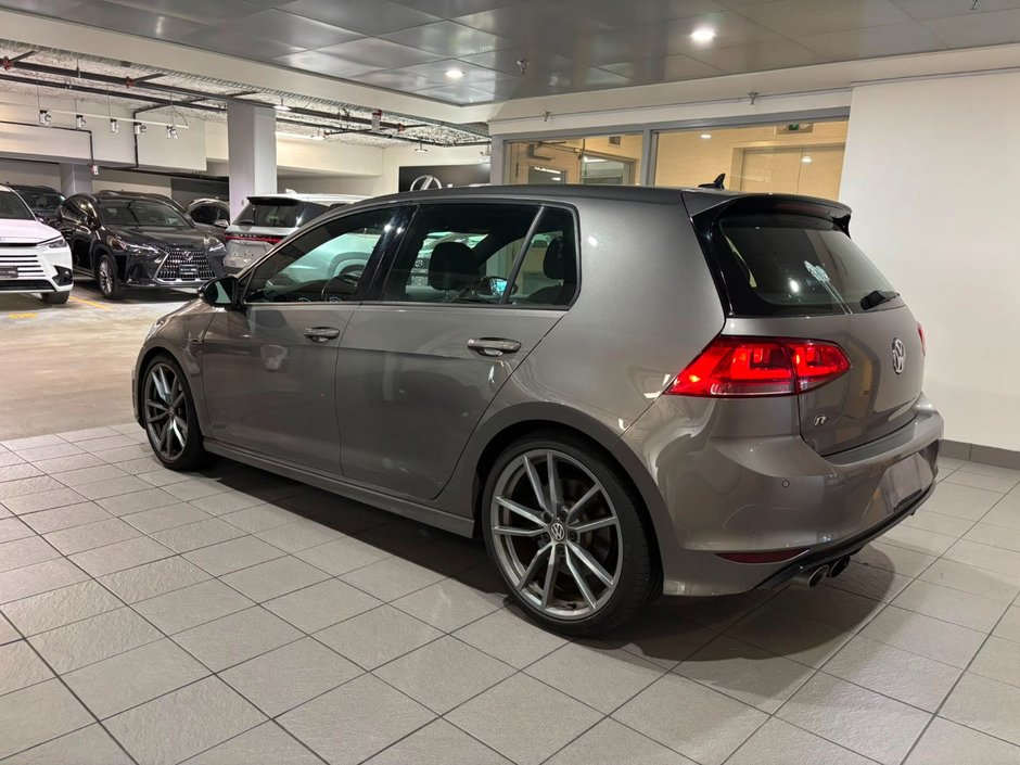 2017 Volkswagen Golf R-3