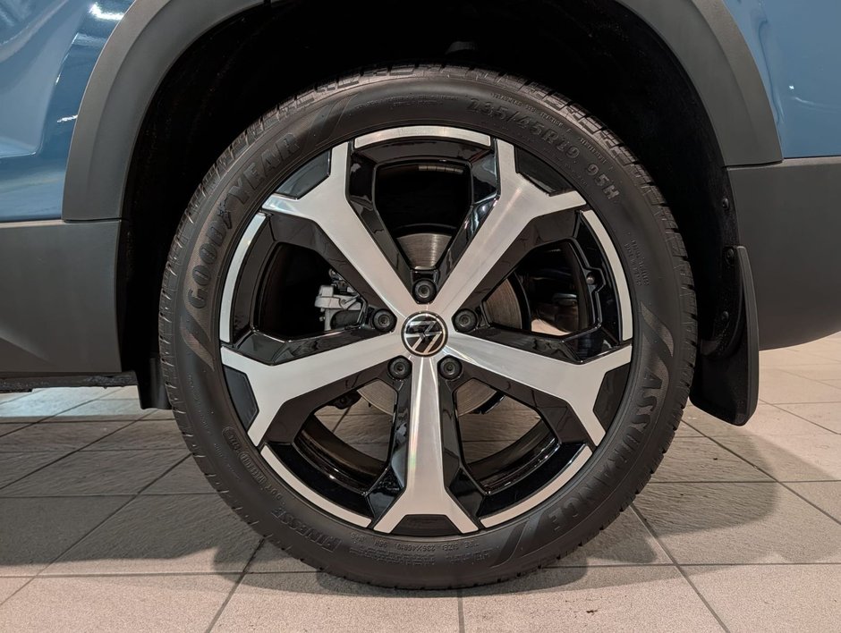 2026 Volkswagen Taos SEL Highline-5