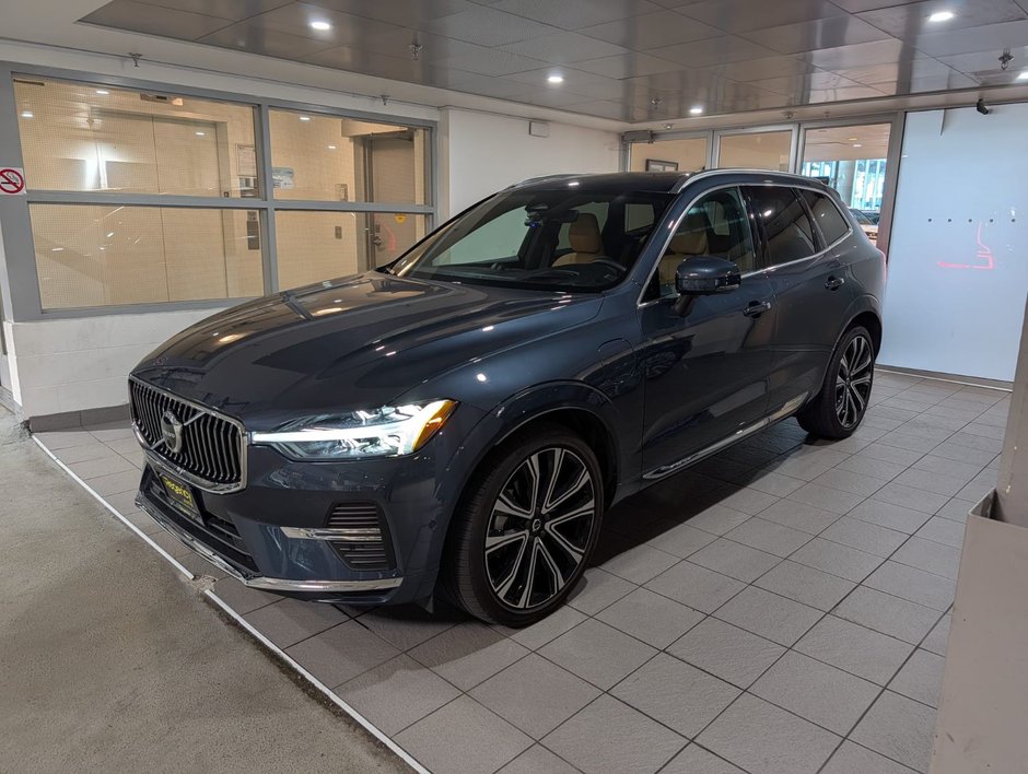 2023 Volvo XC60T8 Recharge Ultimate-0