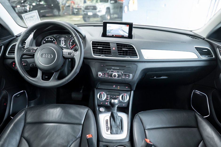 2015 Audi Q3 Technik-3
