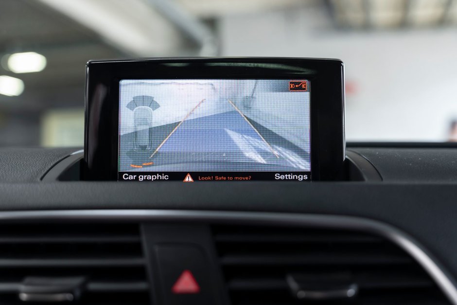 2015 Audi Q3 Technik-4