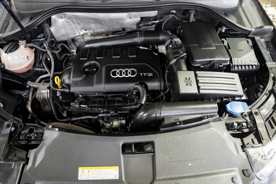 2015 Audi Q3 Technik-17