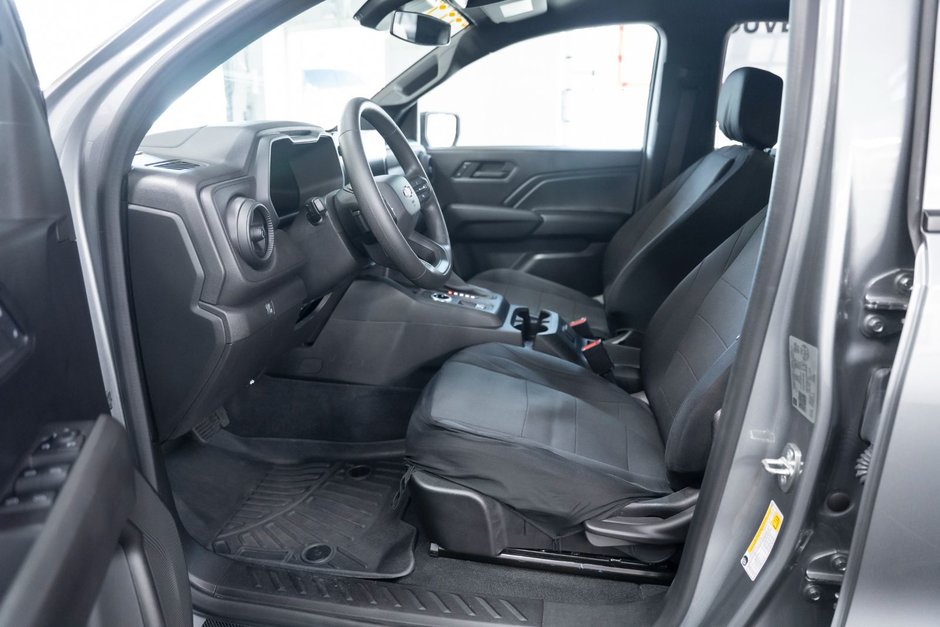 2023 Chevrolet Colorado 4X4-8