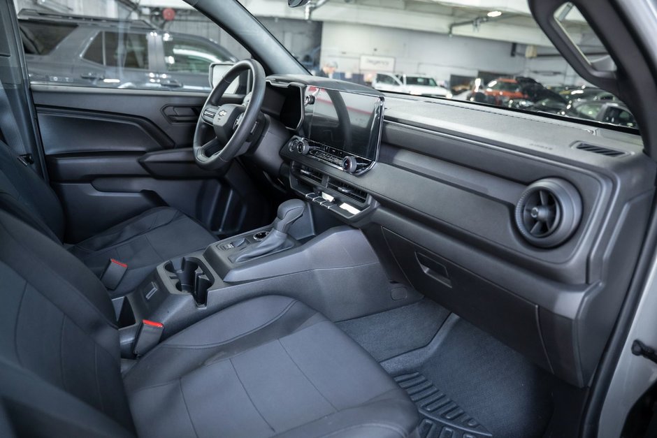 2023 Chevrolet Colorado 4X4-16