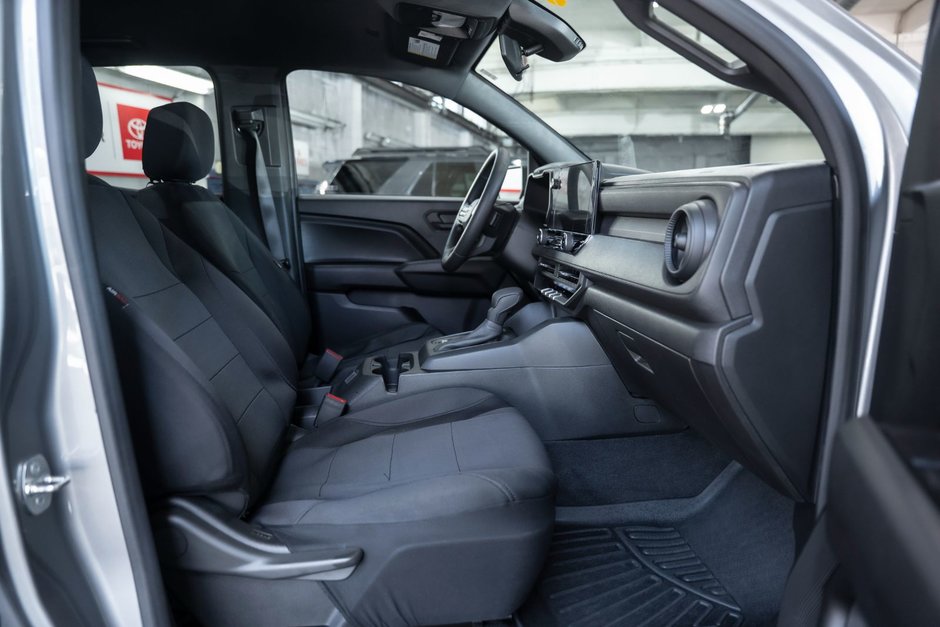 2023 Chevrolet Colorado 4X4-18
