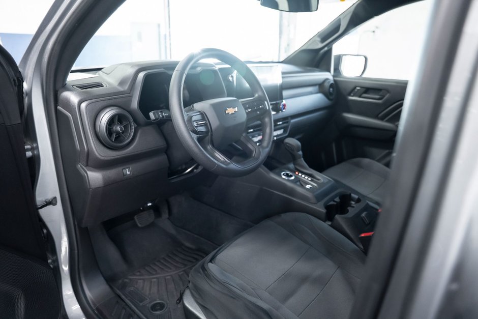 2023 Chevrolet Colorado 4X4-7