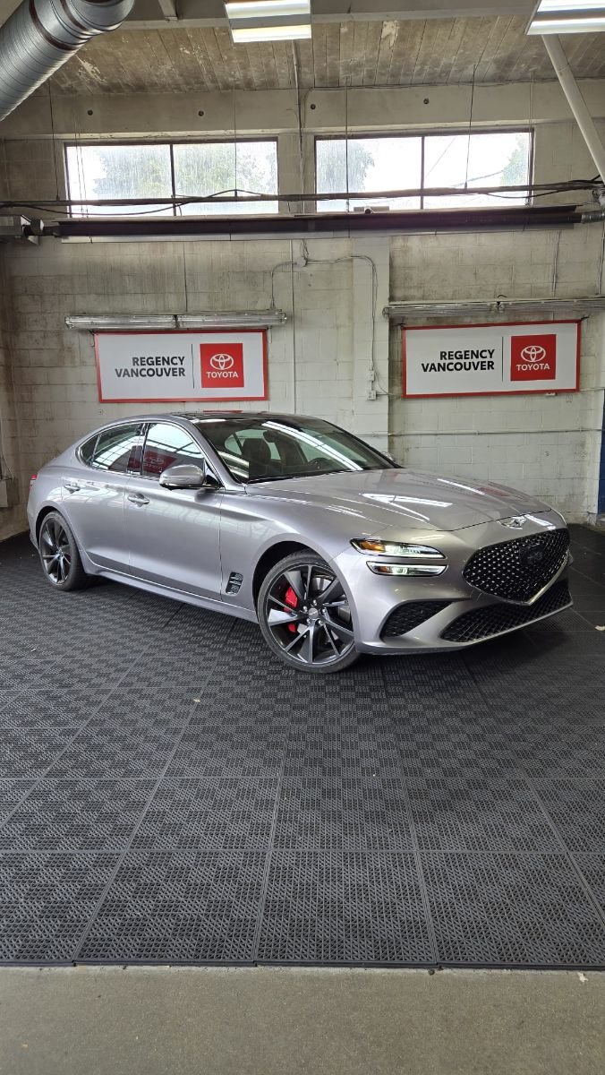 2023 GENESIS G70 Sport Prestige 3.3T Sport-0