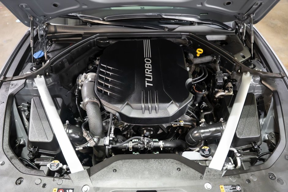 2023 GENESIS G70 Sport Prestige 3.3T Sport-21