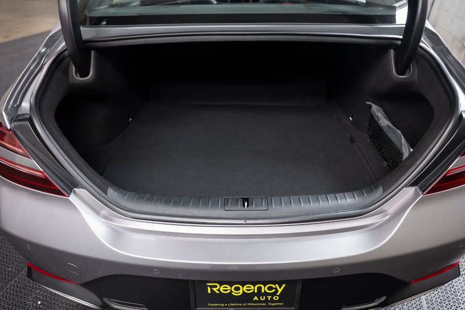 2023 GENESIS G70 Sport Prestige 3.3T Sport-13