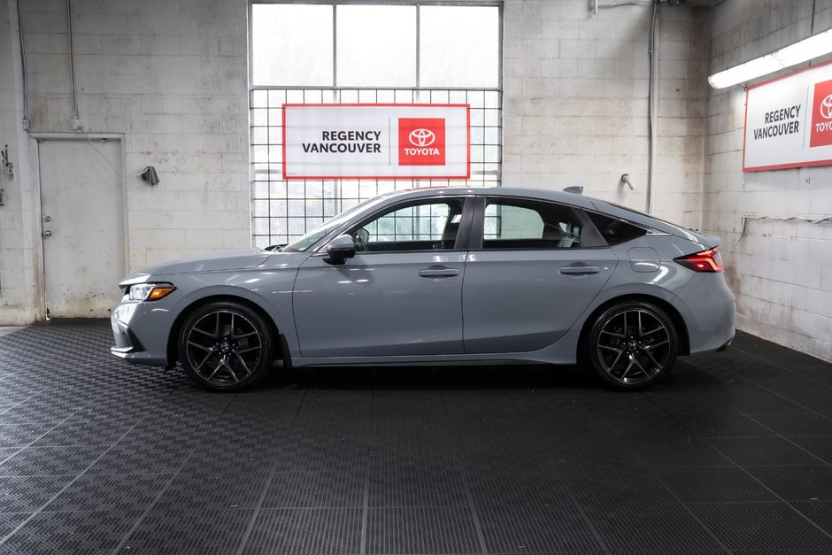 2022 Honda Civic SPORT TOURING-11
