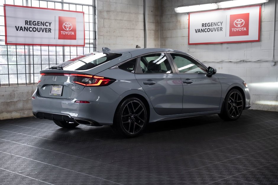 2022 Honda Civic SPORT TOURING-15