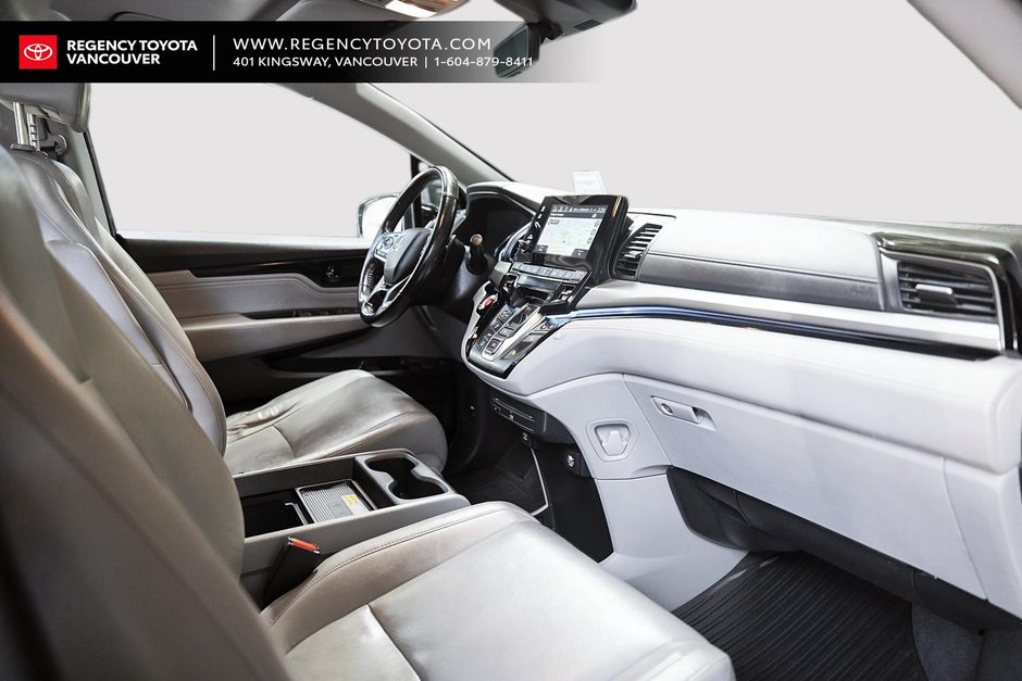 2018 Honda Odyssey Touring-17