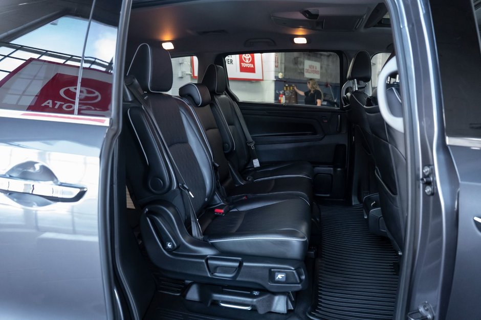 2024 Honda Odyssey Touring-21