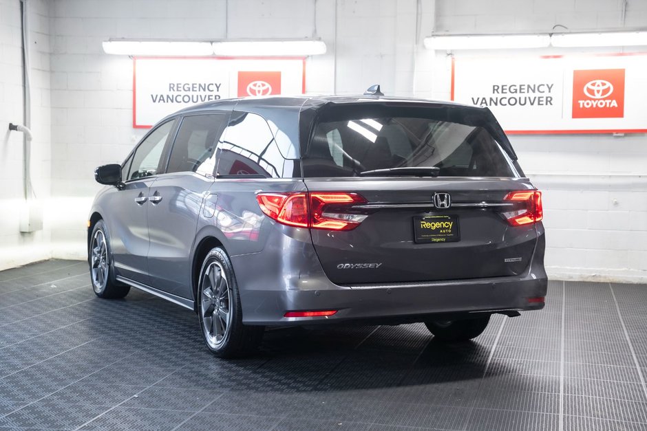 2024 Honda Odyssey Touring-12