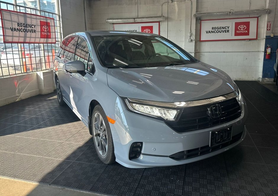 2024 Honda Odyssey Touring-2