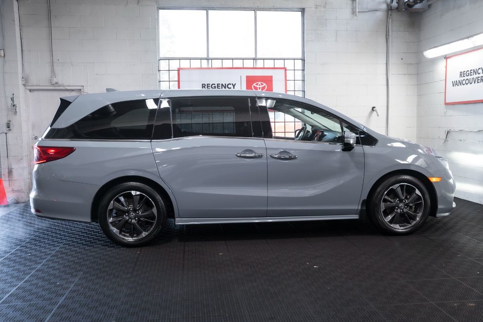 2024 Honda Odyssey Touring-17