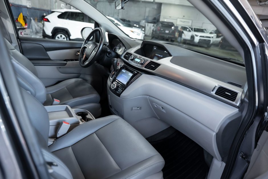 2016 Honda Odyssey EX-16