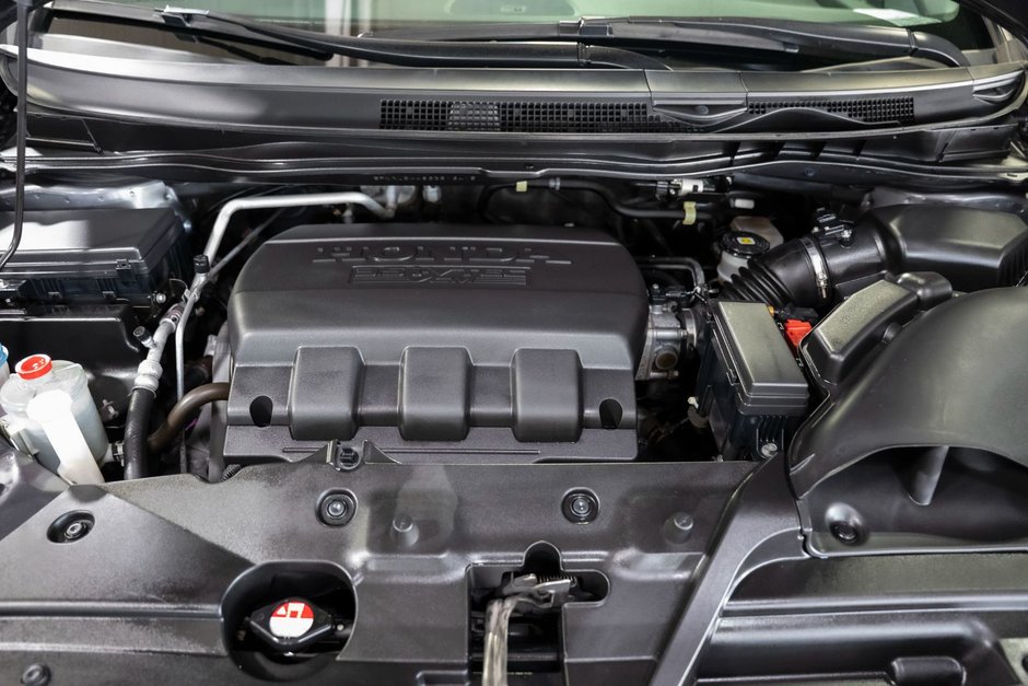 2016 Honda Odyssey EX-19