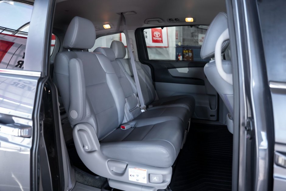 2016 Honda Odyssey EX-18