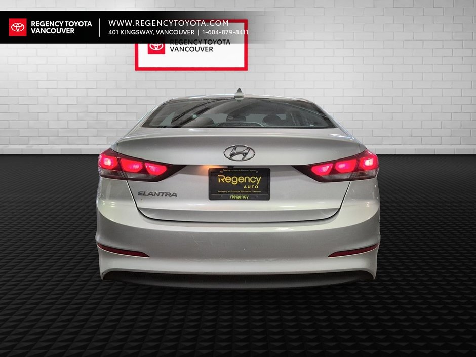 2017 Hyundai ElantraLimited GL-4