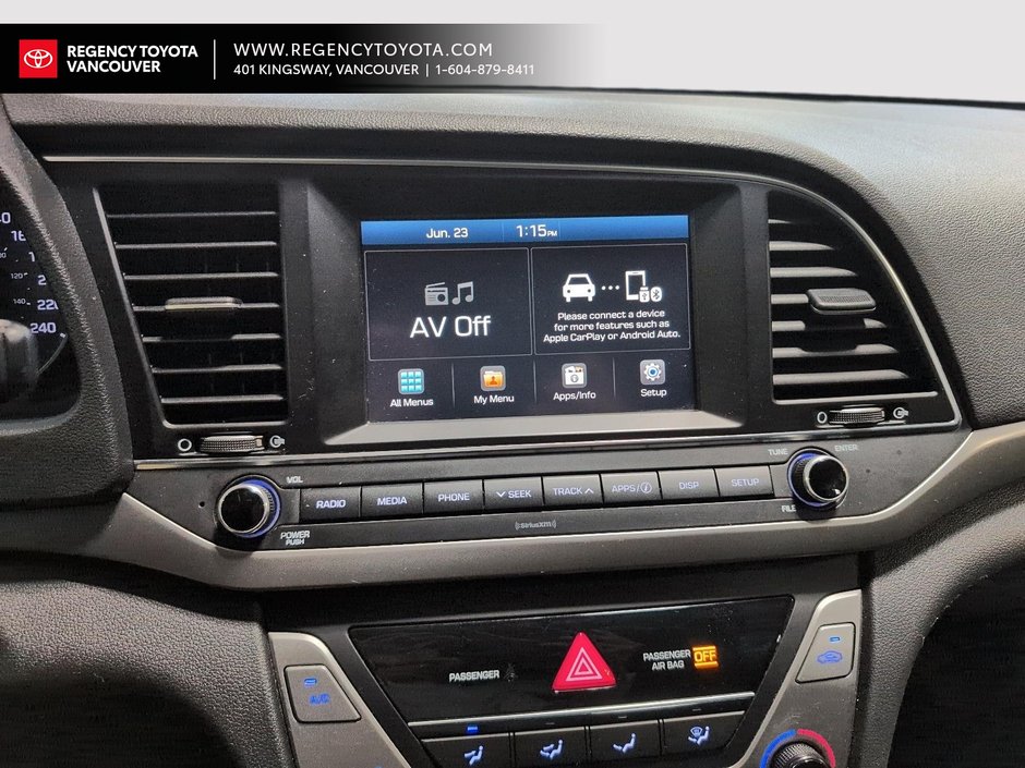 2017 Hyundai ElantraLimited GL-11