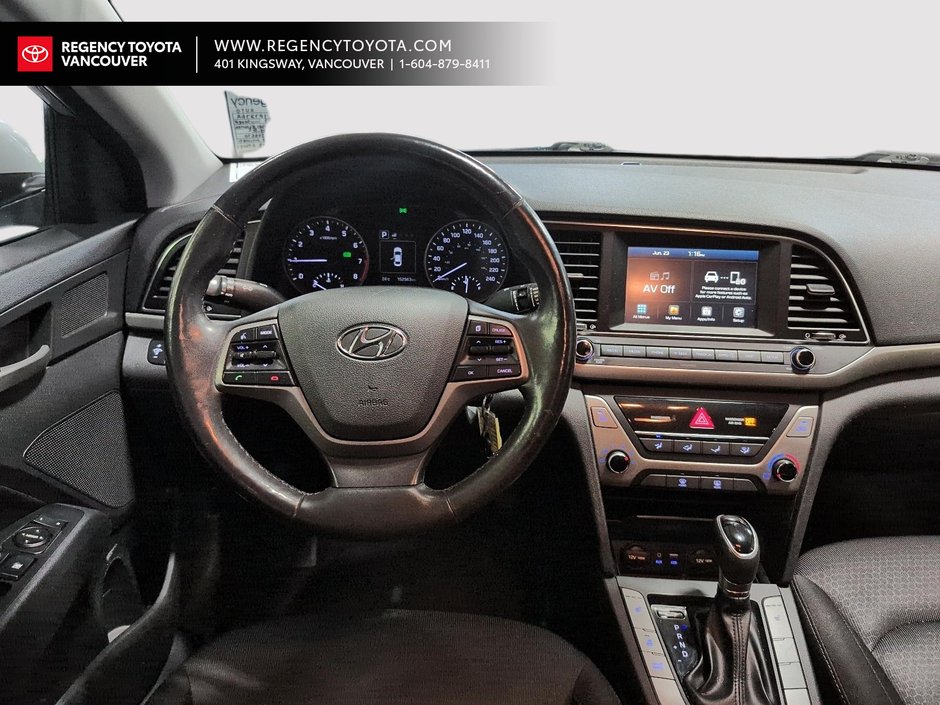 2017 Hyundai ElantraLimited GL-16