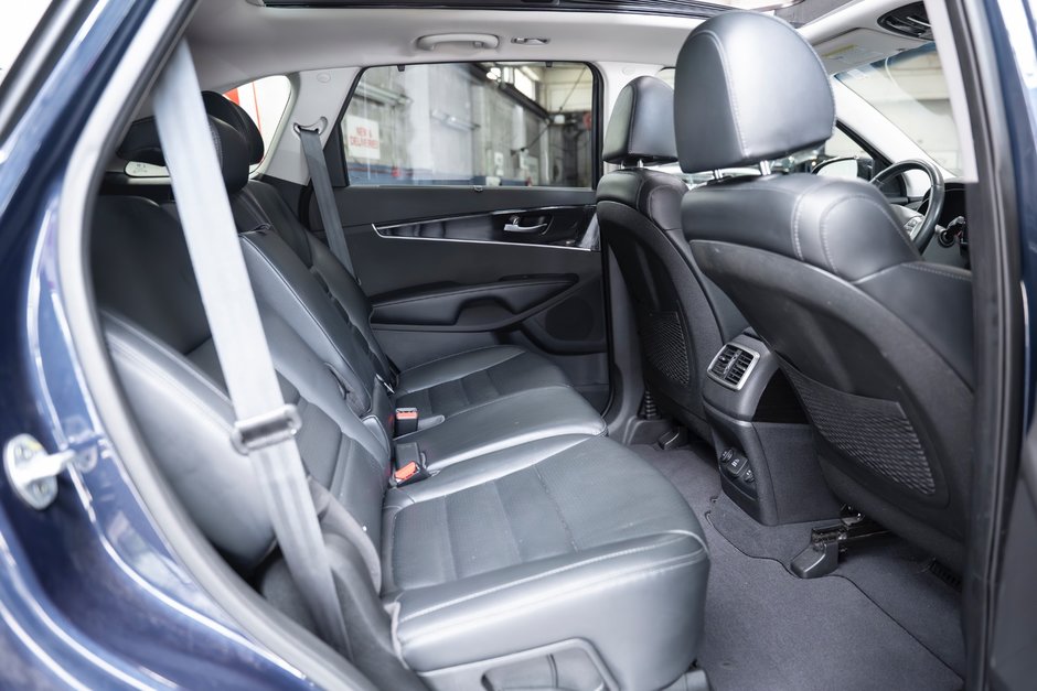 2019 Kia Sorento EX-19
