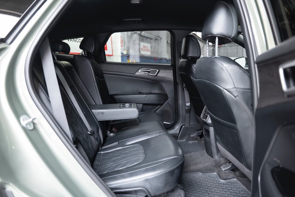 2023 Kia Sportage LX-12