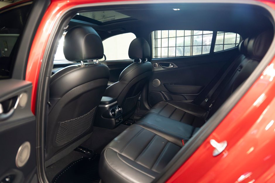 2019 Kia Stinger GT2-9