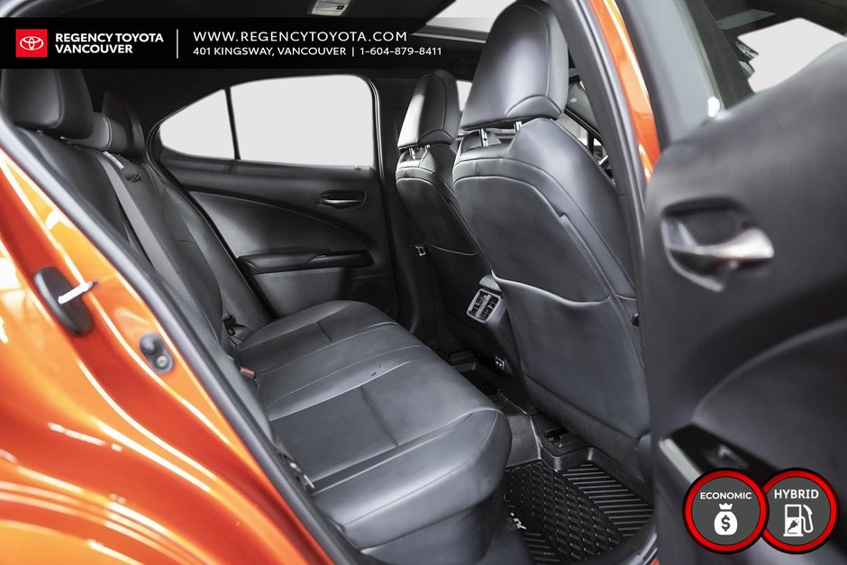 2022 Lexus UX 250h-18