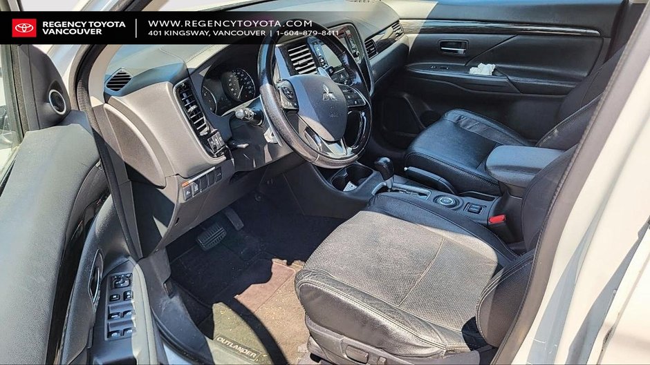 2016 Mitsubishi OutlanderGT GT-3