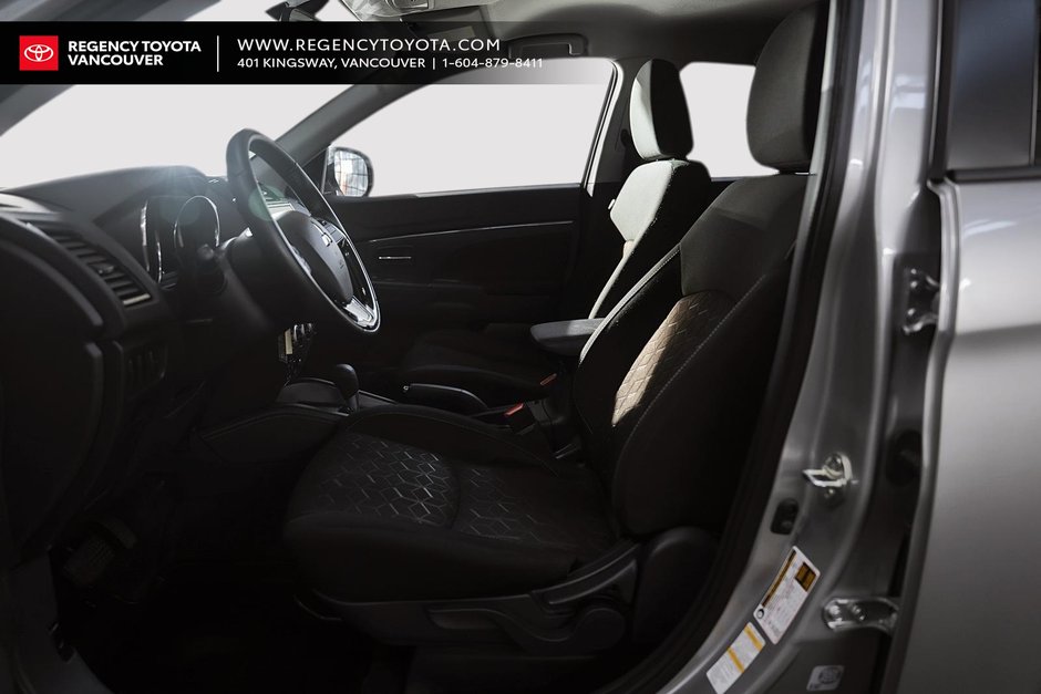 2024 Mitsubishi RVR SE-8