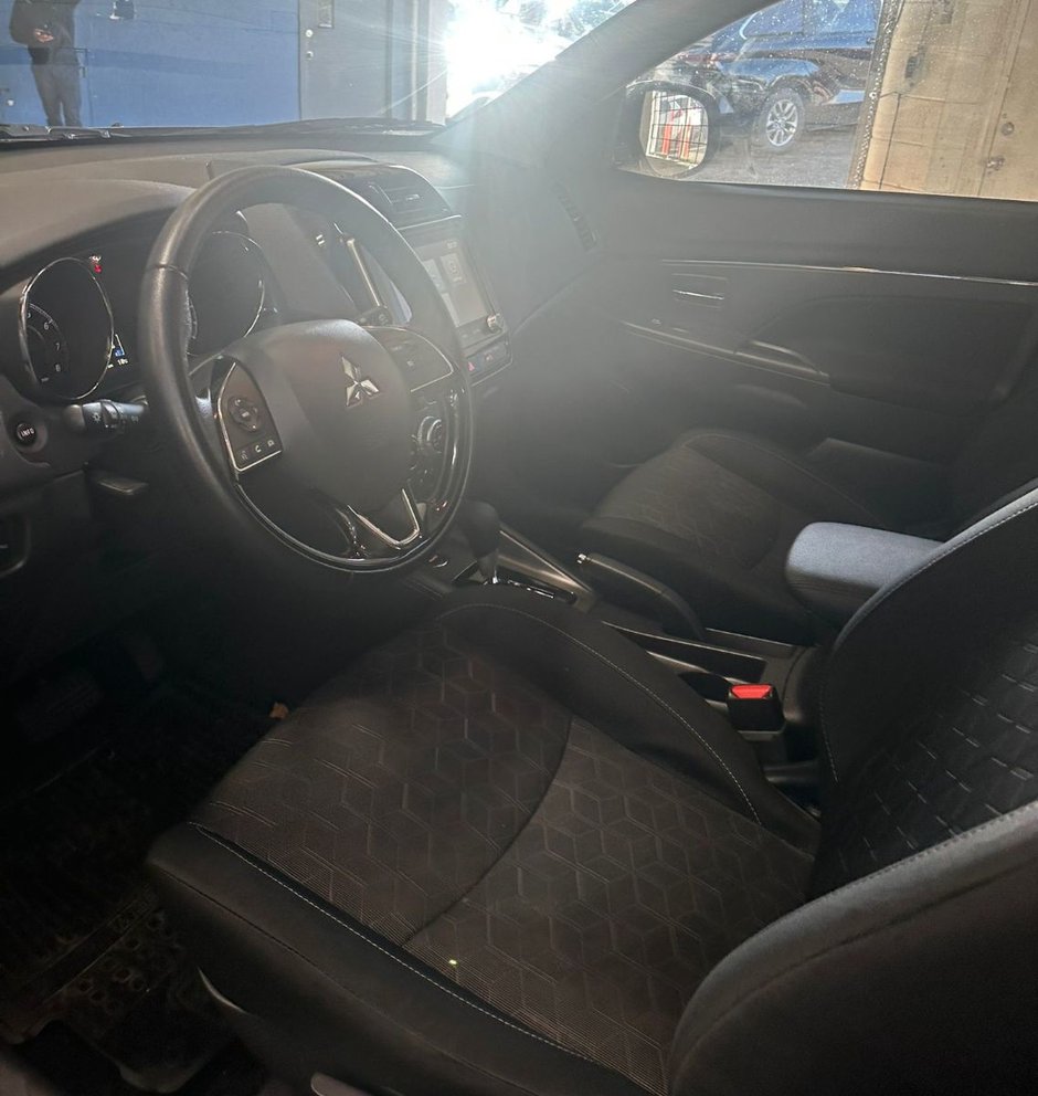 2024 Mitsubishi RVR-2