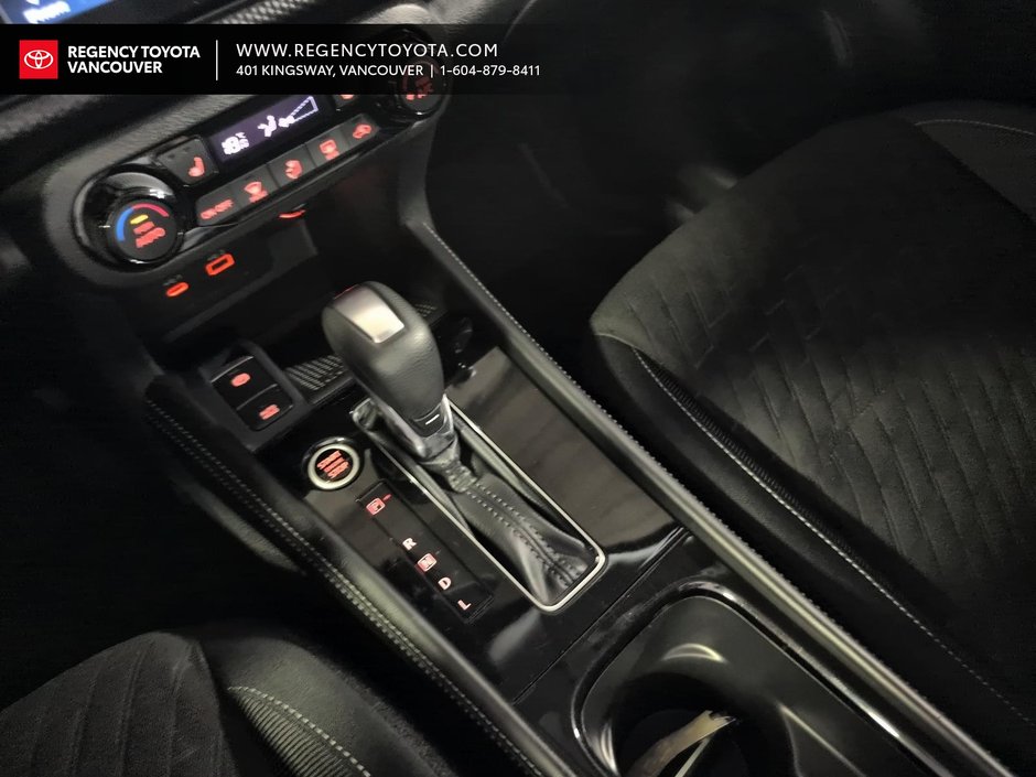 2024 Nissan Kicks SV SV-16